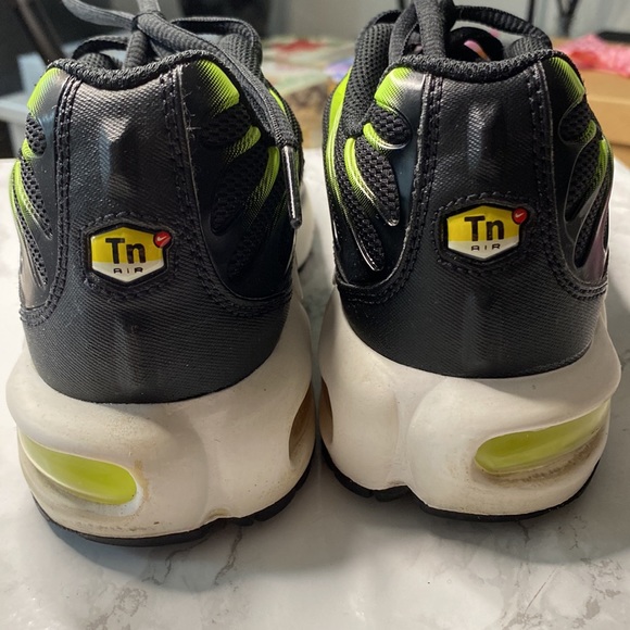 KIDS Air Max Plus 4.5Y big kids - Picture 4 of 5